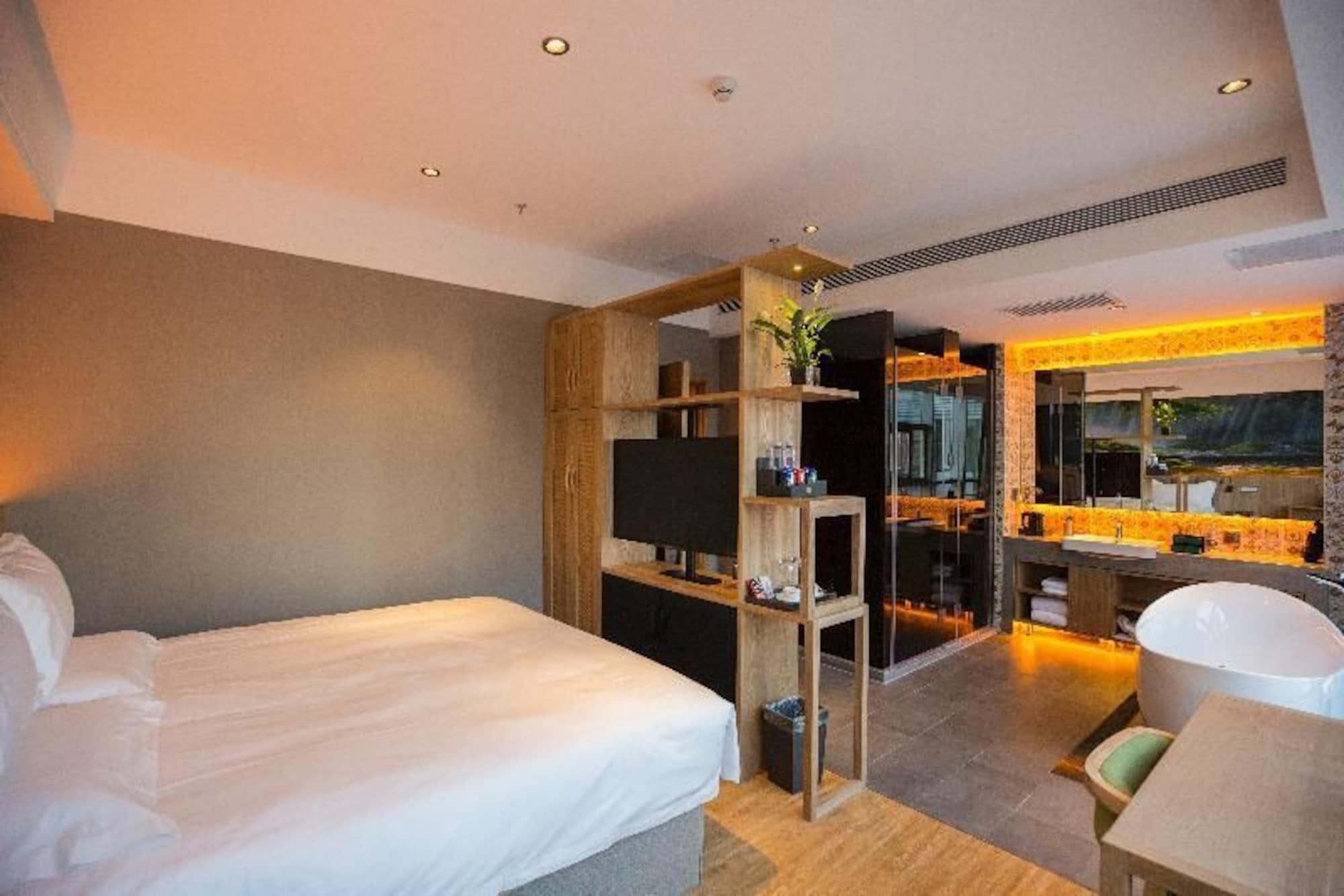 Qiu Guo Hotel Hua Mao Chaoyang  Экстерьер фото